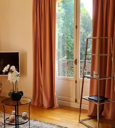 Couette-café Château De La Feuilleraie *